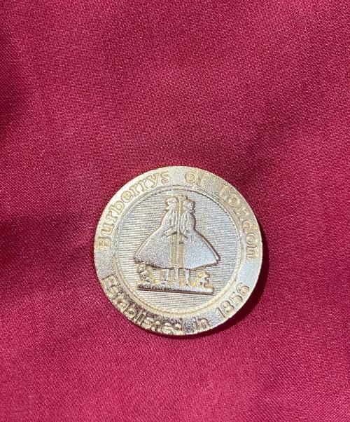 Burberry's（バーバリー）Burberry's (バーバリー) 金釦トレンチコート レッド サイズ:９ARの古着・服飾アイテム