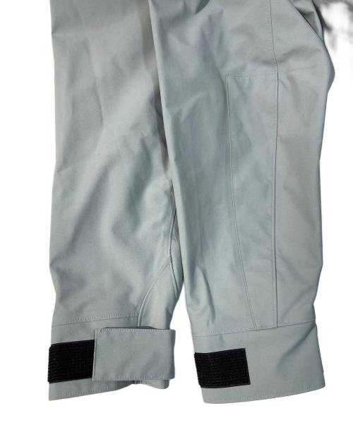 WILD THINGS（ワイルドシングス）WILD THINGS (ワイルドシングス) Adam et Rope (アダム エ ロペ) TOOLSTRAP DENALI JACKET グレー サイズ:Ⅿの古着・服飾アイテム