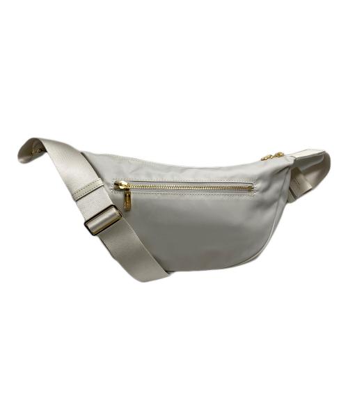 VIOLAd'ORO（ヴィオラドーロ）VIOLAd'ORO (ヴィオラドーロ) ナイロンボディバッグ アイボリーの古着・服飾アイテム