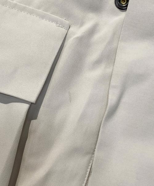 AIGLE（エーグル）AIGLE (エーグル) 透湿防水 インサレーションフーデッドロングジャケット アイボリー サイズ:XLの古着・服飾アイテム