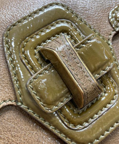 TOD'S（トッズ）TOD'S (トッズ) ホーボーワンショルダーバッグ ブラウンの古着・服飾アイテム