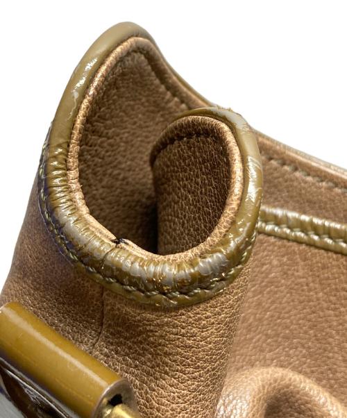 TOD'S（トッズ）TOD'S (トッズ) ホーボーワンショルダーバッグ ブラウンの古着・服飾アイテム