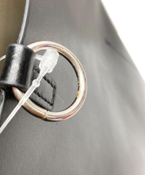 YAHKI（ヤーキ）YAHKI (ヤーキ) レザーバケツショルダーバッグ ブラックの古着・服飾アイテム