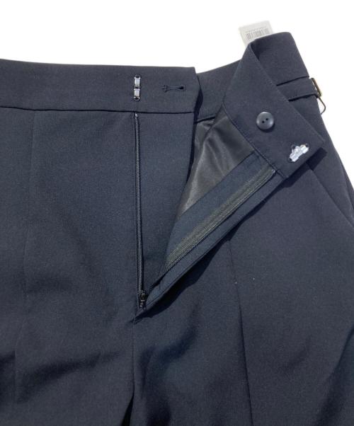 LOUNIE（ルーニー）LOUNIE (ルーニー) サイドポイントテーパードパンツ ブラック サイズ:SIZE 36 未使用品の古着・服飾アイテム