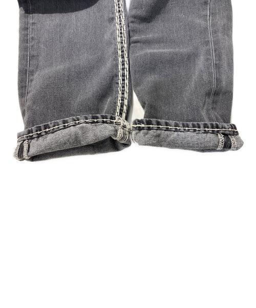 TRUE RELIGION（トゥルー レリジョン）TRUE RELIGION (トゥルー レリジョン) ROCCO Relaxed Skinny ブラック サイズ:SIZE 30の古着・服飾アイテム