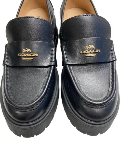 COACH（コーチ）COACH (コーチ) ルーシーローファー ブラック サイズ:SIZE 6.5Cの古着・服飾アイテム