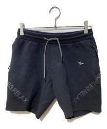 1PIU1UGUALE3 RELAX（ウノピゥウノウグァーレトレ リラックス）の古着「ハーフパンツ」｜ブラック