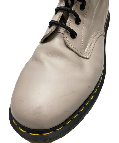 Dr.Martens（ドクターマーチン）Dr.Martens (ドクターマーチン) ブーツ ベージュ サイズ:30の古着・服飾アイテム