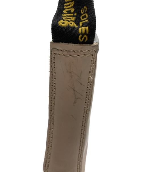 Dr.Martens（ドクターマーチン）Dr.Martens (ドクターマーチン) ブーツ ベージュ サイズ:30の古着・服飾アイテム