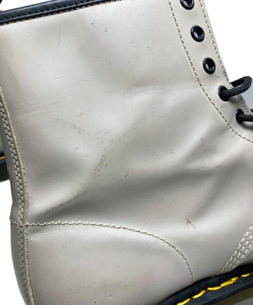 Dr.Martens（ドクターマーチン）Dr.Martens (ドクターマーチン) ブーツ ベージュ サイズ:30の古着・服飾アイテム