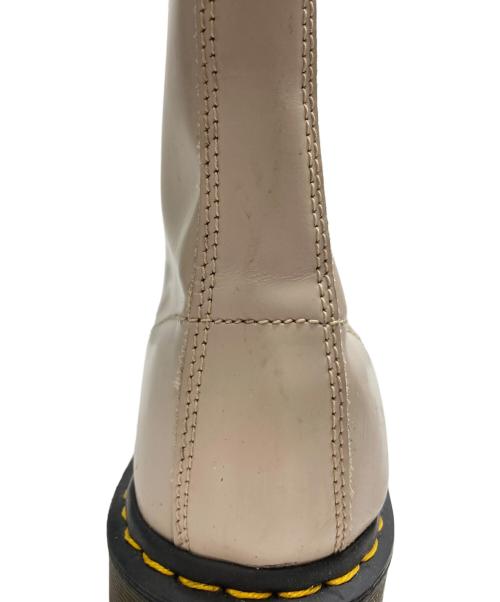 Dr.Martens（ドクターマーチン）Dr.Martens (ドクターマーチン) ブーツ ベージュ サイズ:30の古着・服飾アイテム