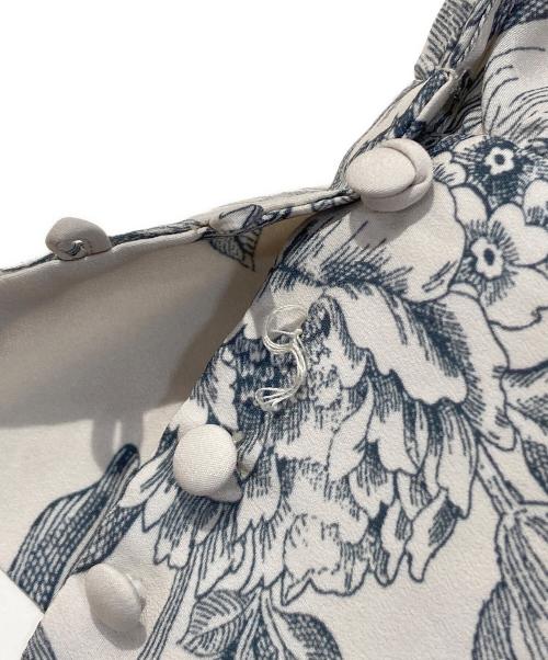 Ameri（アメリ）Ameri (アメリ) フラワープリントワンピース ホワイト サイズ:FREEの古着・服飾アイテム