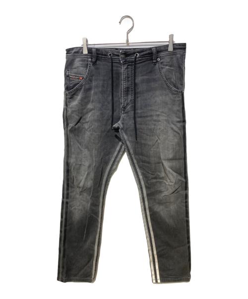 DIESEL（ディーゼル）DIESEL (ディーゼル) ストレッチデニムパンツ　KROOLEY-X-SP2-NE ブラック サイズ:W32の古着・服飾アイテム