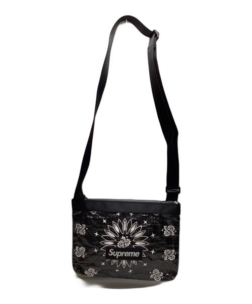 SUPREME（シュプリーム）SUPREME (シュプリーム) Bandana Tarp Side Bag ブラックの古着・服飾アイテム