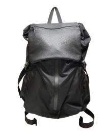 ear PAPILLONNER（イアパピヨネ）の古着「レザーコンビライトリュック」｜ブラック