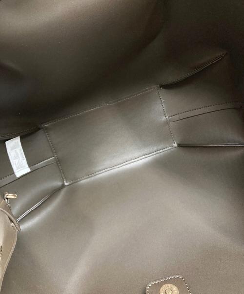 CHARLES & KEITH（チャールズアンドキース）CHARLES & KEITH (チャールズアンドキース) トートバッグ ブラウンの古着・服飾アイテム