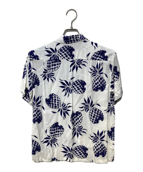Duke Kahanamoku（デュークカハナモク）Duke Kahanamoku (デュークカハナモク) アロハシャツ ホワイト×ネイビー サイズ:Ｓの古着・服飾アイテム