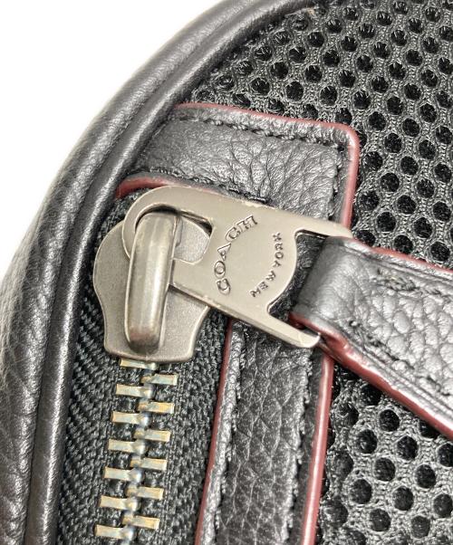 COACH（コーチ）COACH (コーチ) ボディバッグ ブラックの古着・服飾アイテム