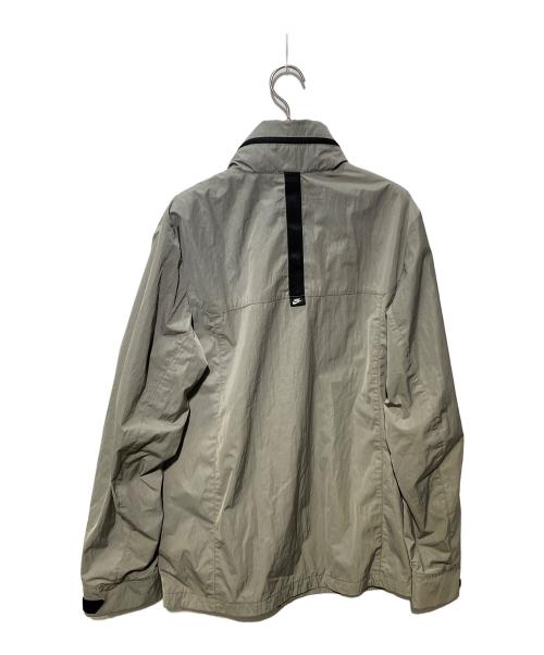 NIKE（ナイキ）NIKE (ナイキ) NSW PE LND FIELD HOODY JACKET カーキ サイズ:Lの古着・服飾アイテム