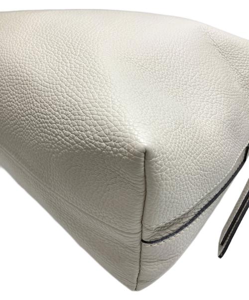 GIANNI CHIARINI（ジャンニ キアリーニ）GIANNI CHIARINI (ジャンニ キアリーニ) ハンドバッグ アイボリーの古着・服飾アイテム