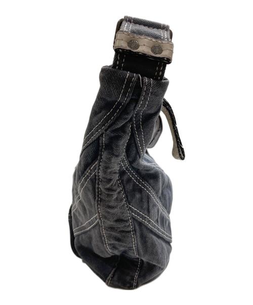 DIESEL（ディーゼル）DIESEL (ディーゼル) ショルダーバッグ グレーの古着・服飾アイテム