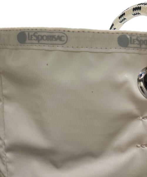 LeSportsac（レスポートサック）LeSportsac (レスポートサック) リバーシブルトートバッグ ホワイトの古着・服飾アイテム