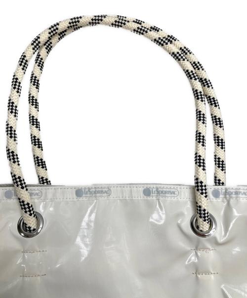 LeSportsac（レスポートサック）LeSportsac (レスポートサック) リバーシブルトートバッグ ホワイトの古着・服飾アイテム