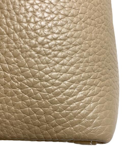 VASIC（ヴァジック）VASIC (ヴァジック) BOND MINIショルダーバッグ ベージュの古着・服飾アイテム