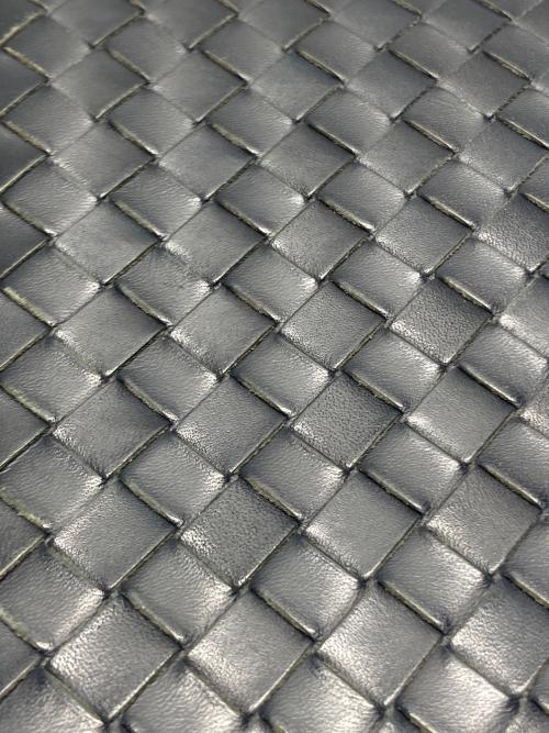 BOTTEGA VENETA（ボッテガベネタ）BOTTEGA VENETA (ボッテガベネタ) イントレチャートロングウォレット ネイビーの古着・服飾アイテム