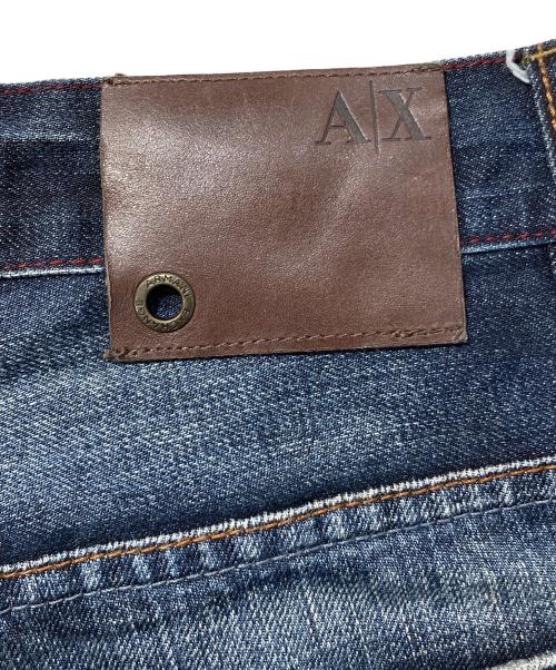 ARMANI EXCHANGE（アルマーニ エクスチェンジ）ARMANI EXCHANGE (アルマーニ エクスチェンジ) ダメージデニムパンツ インディゴ サイズ:SIZE29の古着・服飾アイテム