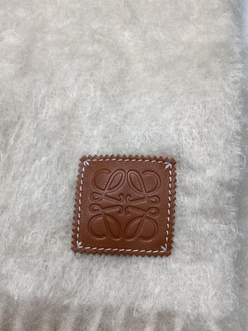 LOEWE（ロエベ）LOEWE (ロエベ) モヘア混マフラー アイボリーの古着・服飾アイテム