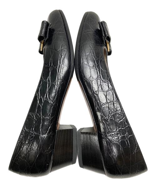 Salvatore Ferragamo（サルヴァトーレ フェラガモ）Salvatore Ferragamo (サルヴァトーレ フェラガモ) クロコ型押しパンプス ブラック サイズ:SIZE6の古着・服飾アイテム