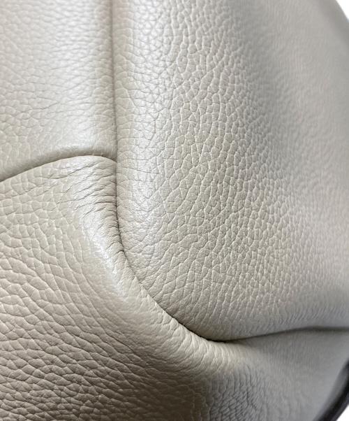 TORY BURCH（トリーバーチ）TORY BURCH (トリーバーチ) ROMY BUCKET BAG ベージュの古着・服飾アイテム