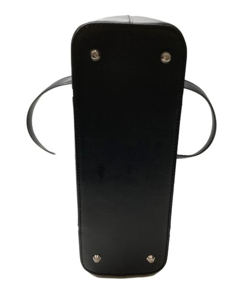 BURBERRY（バーバリー）BURBERRY (バーバリー) ノヴァチェックハンドバッグ ブラックの古着・服飾アイテム