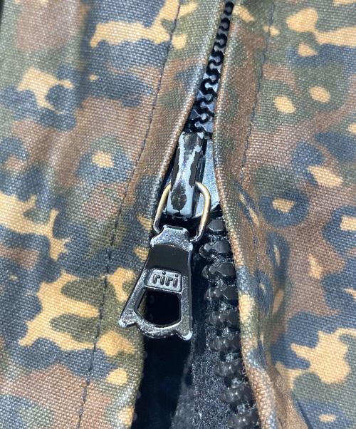A.P.C.（アーペーセー）A.P.C. (アーペーセー) カモオイルドハーフジッププルオーバー ブラウン サイズ:Mの古着・服飾アイテム