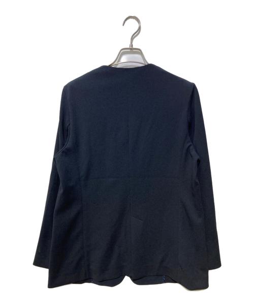 UNFILO（アンフィーロ）UNFILO (アンフィーロ) BEAUTY MOVE ノーカラージャケット ネイビー サイズ:Mの古着・服飾アイテム