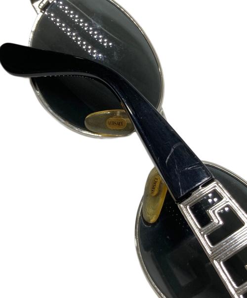 GIANNI VERSACE（ジャンニ・ヴェルサーチ）GIANNI VERSACE (ジャンニ・ヴェルサーチ) メデューサ サングラスの古着・服飾アイテム