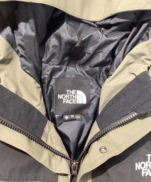THE NORTH FACE（ザ ノース フェイス）THE NORTH FACE (ザ ノース フェイス) Mountain Light Jacket グリーン×ブラック サイズ:Mの古着・服飾アイテム