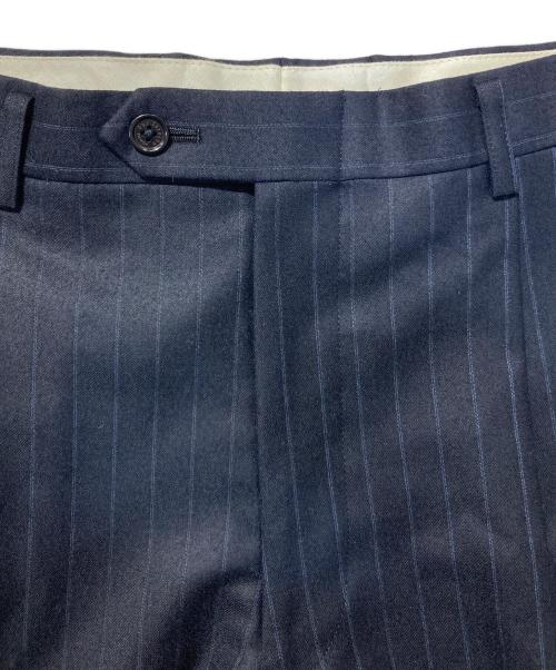 Guy Laroche（ギラロッシュ）Guy Laroche (ギラロッシュ) ピークドラペルダブルジャケット&スラックス ブラック サイズ:SIZE　94A5の古着・服飾アイテム