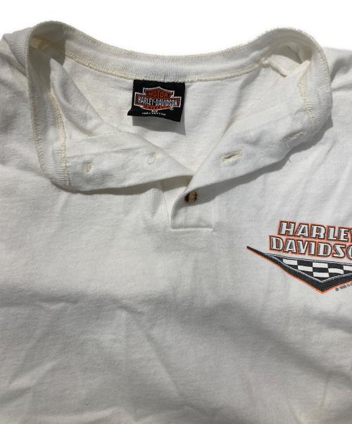 HARLEY-DAVIDSON（ハーレーダビッドソン）HARLEY-DAVIDSON (ハーレーダビッドソン) ヘンリーネックTシャツ ホワイト サイズ:Mの古着・服飾アイテム