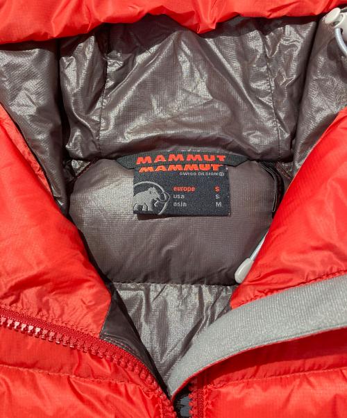 MAMMUT（マムート）MAMMUT (マムート) ダウンジャケット レッド サイズ:Sの古着・服飾アイテム