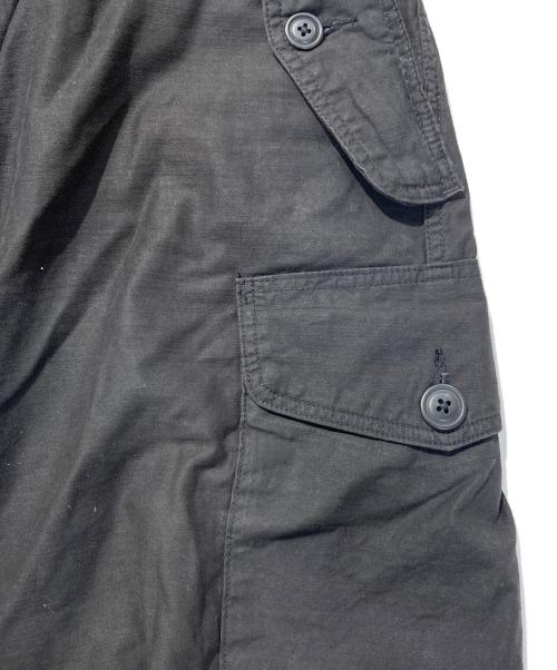 LEVI'S（リーバイス）LEVI'S (リーバイス) BAGGY FIELD カーゴパンツ ブラック サイズ:Lの古着・服飾アイテム