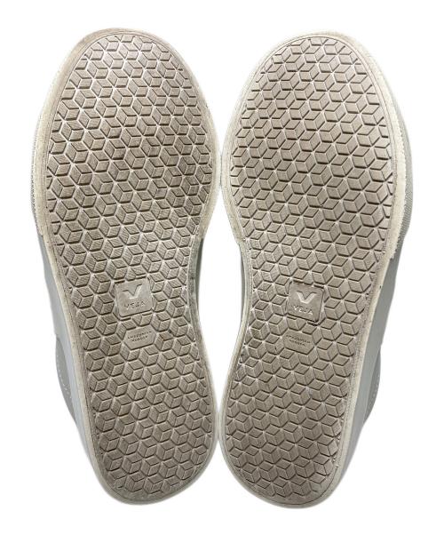 VEJA（ヴェジャ）VEJA (ヴェジャ) スニーカー ベージュ サイズ:25.5の古着・服飾アイテム