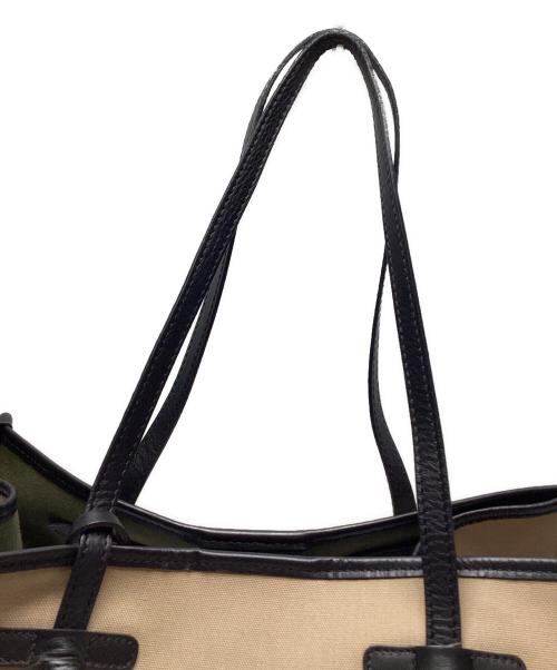GIANNI CHIARINI（ジャンニ キアリーニ）GIANNI CHIARINI (ジャンニ キアリーニ) キャンバストートバッグ ベージュの古着・服飾アイテム