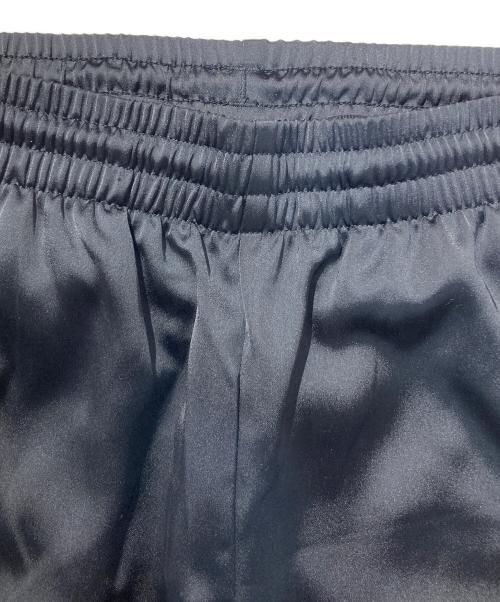 adidas（アディダス）adidas (アディダス) サテンワイドレッグパンツ ブラック サイズ:XLの古着・服飾アイテム