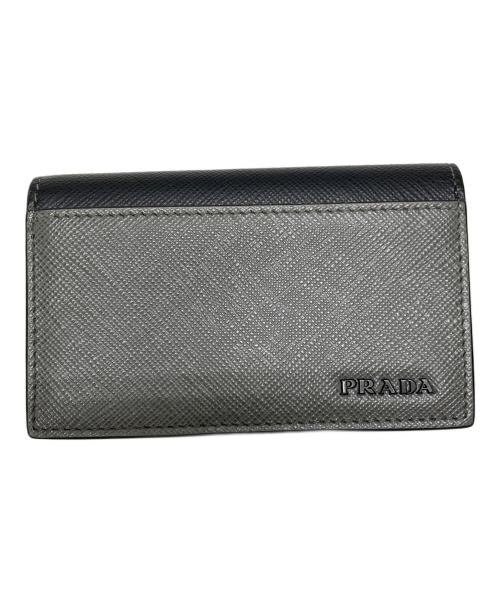 PRADA（プラダ）PRADA (プラダ) サフィアーノレザー 名刺入れ グレーの古着・服飾アイテム