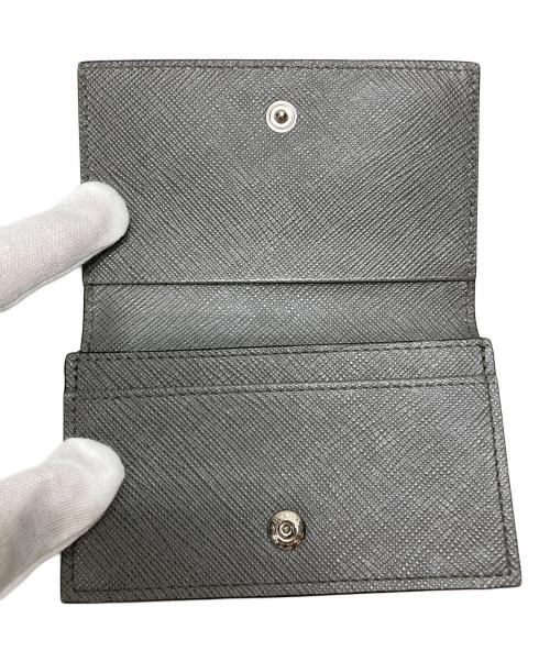 PRADA（プラダ）PRADA (プラダ) サフィアーノレザー 名刺入れ グレーの古着・服飾アイテム