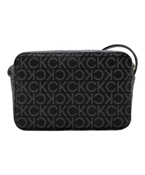 Calvin Klein（カルバンクライン）Calvin Klein (カルバンクライン) Must Camera Bag ブラックの古着・服飾アイテム