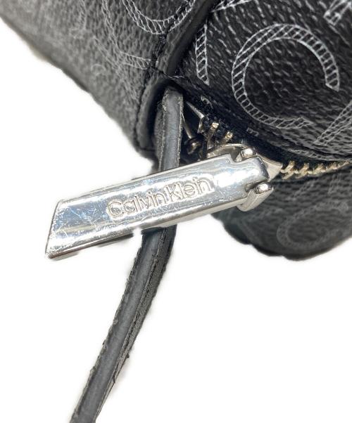 Calvin Klein（カルバンクライン）Calvin Klein (カルバンクライン) Must Camera Bag ブラックの古着・服飾アイテム
