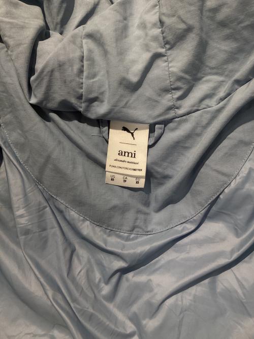 AMI Alexandre Mattiussi（アミアレクサンドルマテュッシ）AMI Alexandre Mattiussi (アミアレクサンドルマテュッシ) PUMA (プーマ) M AMI PUFFER JACKET ブルー サイズ:xsの古着・服飾アイテム